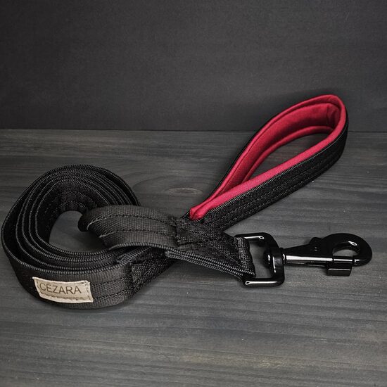 Melna stepēta poliestera, 25mm